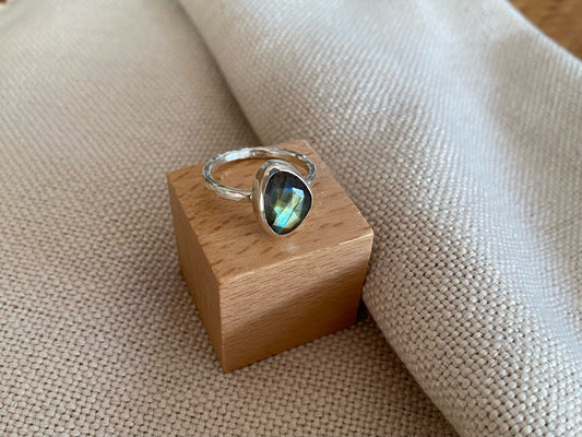 Labradorite Ring