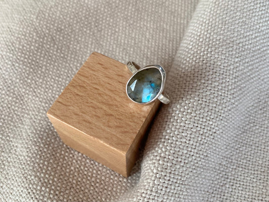 Labradorite Ring