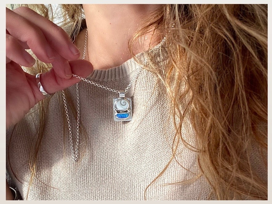 Australian Opal and Shiva Shell Pendant